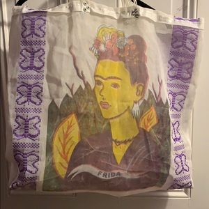 💋Frida mesh overnight bag